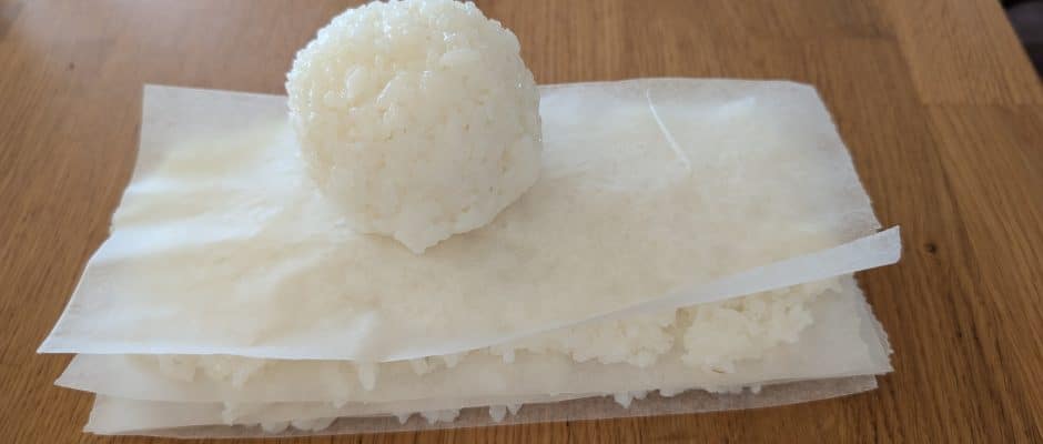 Schnell und sauber Sushi zu Hause: Die revolutionäre Backpapier-Methode