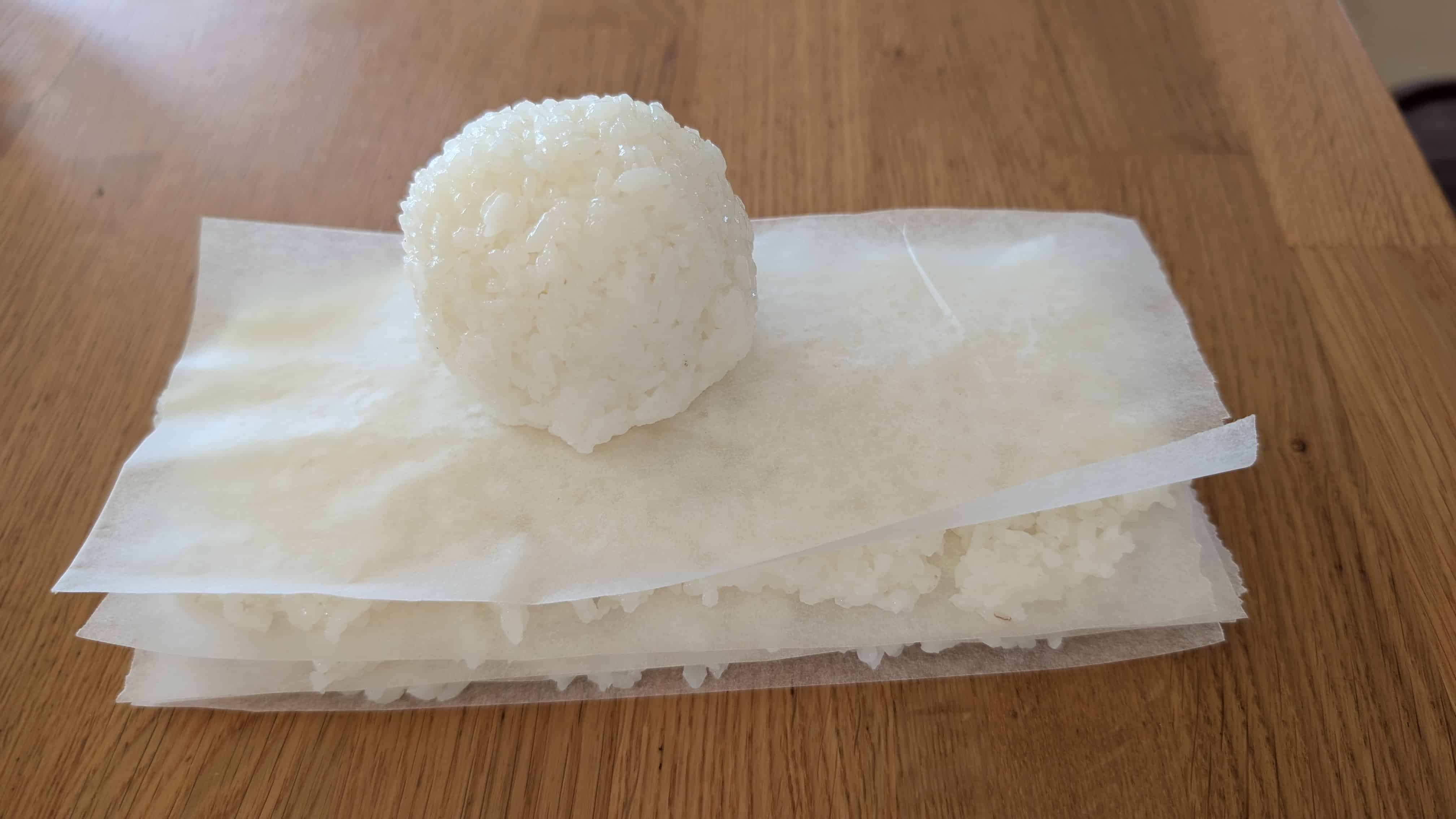 Schnell und sauber Sushi zu Hause: Die revolutionäre Backpapier-Methode